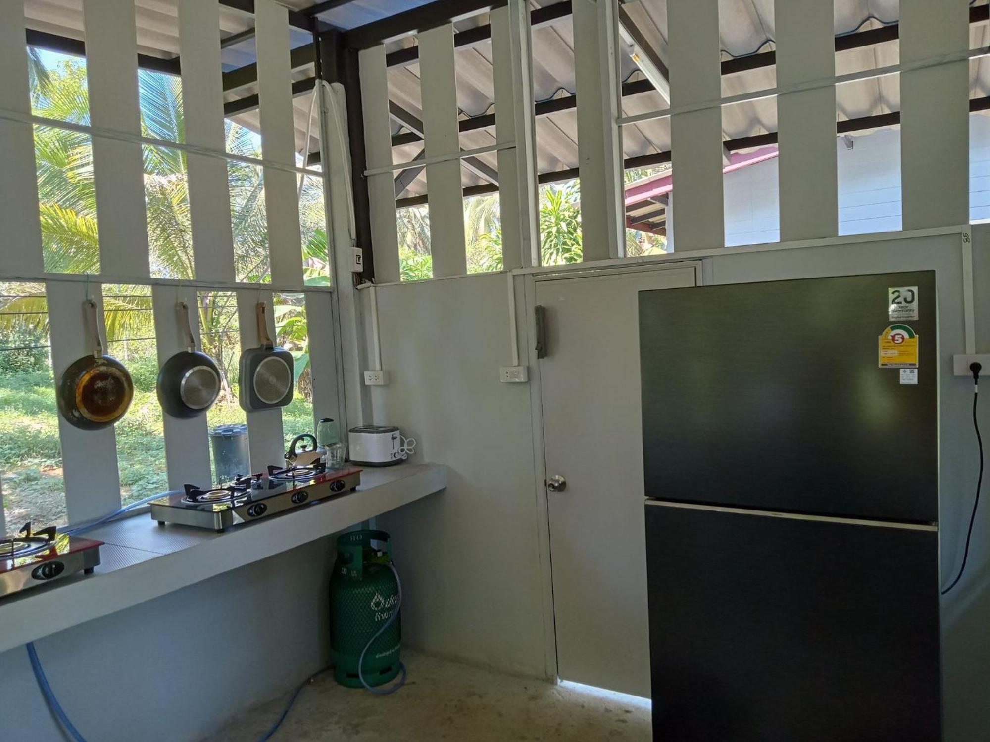 Family Resort Koh Phayam Extérieur photo
