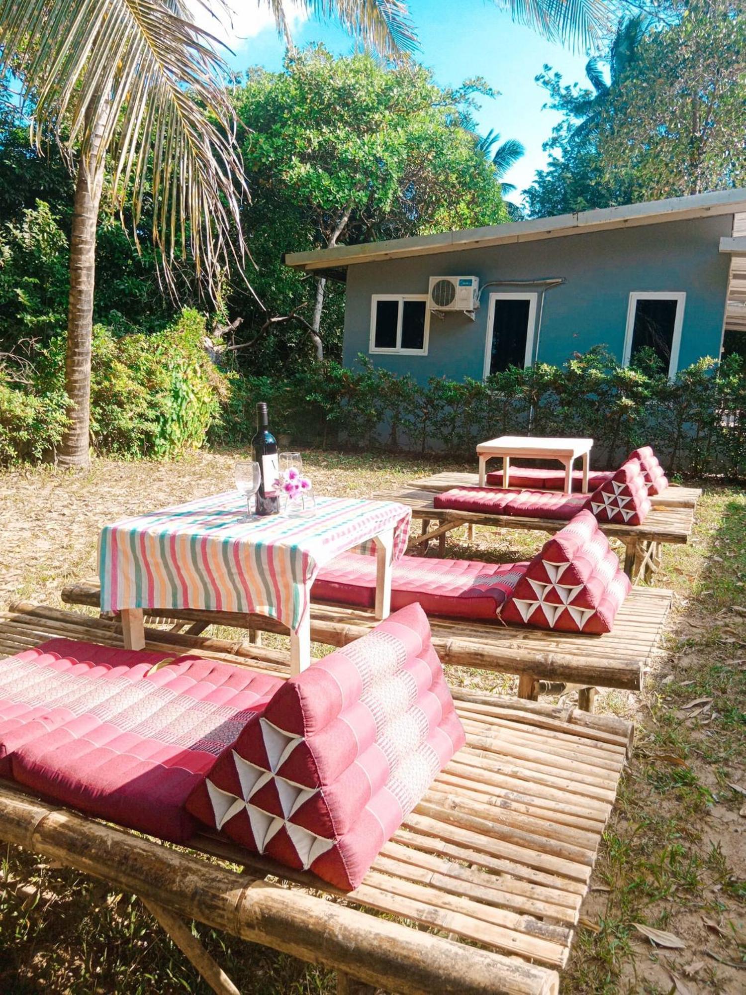 Family Resort Koh Phayam Extérieur photo