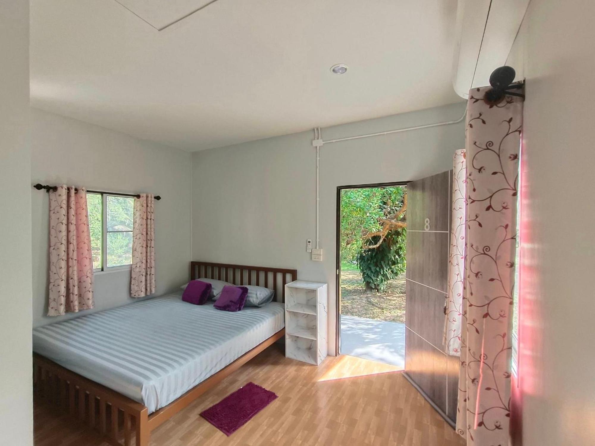 Family Resort Koh Phayam Extérieur photo